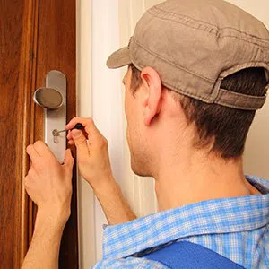 Cleveland Lock And Doors Cleveland, OH 216-606-9014 - 19a-lock-opening